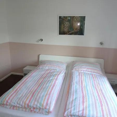 Gasthuis Gaestehaus Grupello 2*